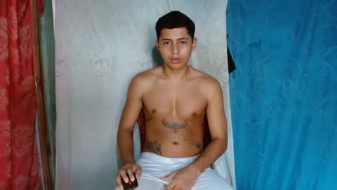 Snapshot of lil_condor_baby chatting on 22, 9, 2025 lil_condor_baby online show from 22, 9, 2025