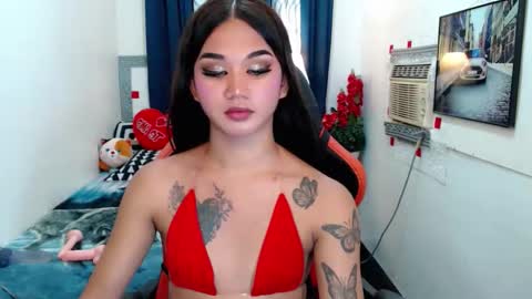LILY online show from 16, 9, 2025