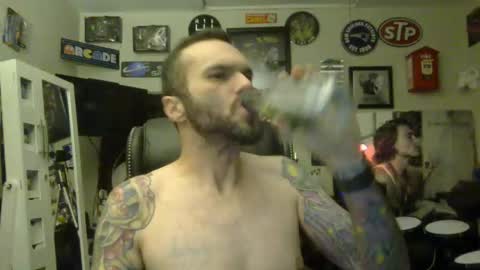 Snapshot of lil_tea_break_6996 chatting on 19, 2, 2025 t online show from 19, 2, 2025