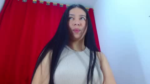 Snapshot of lila_pinky chatting on 1, 3, 2025 L I L A online show from 1, 3, 2025