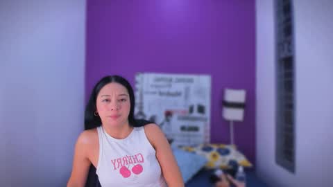 Snapshot of lila_pinky chatting on 10, 11, 2025 L I L A online show from 10, 11, 2025