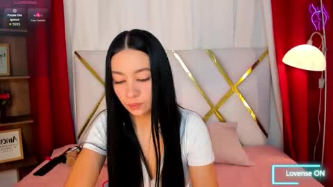 Snapshot of lila_pinky_ chatting on 20, 4, 2026 lila_pinky_ online show from 20, 4, 2026