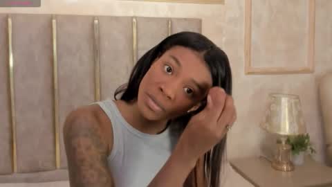 Snapshot of lilabeily chatting on 13, 12, 2025 lila bailey online show from 13, 12, 2025