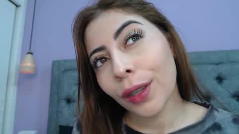 Lilasuni online show from 25, 11, 2025