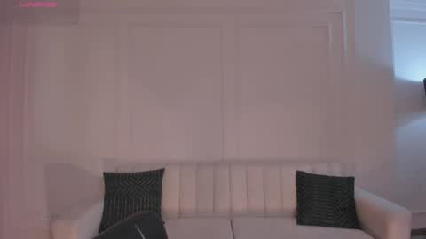 Lila West online show from 24, 10, 2025