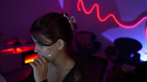 Rebecca online show from 5, 3, 2026