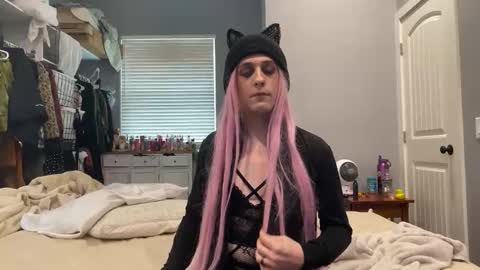 Snapshot of lilbimbo420 chatting on 17, 11, 2025 Kristin online show from 17, 11, 2025