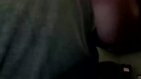 Snapshot of lilbratty_clouds_ogpuffdragon chatting on 17, 10, 2025 lilbratty_clouds_ogpuffdragon online show from 17, 10, 2025