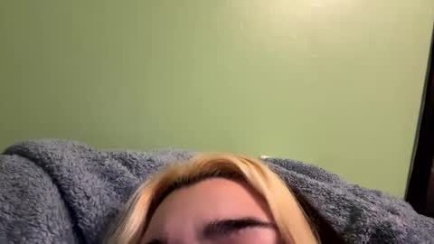 candy online show from 10, 1, 2025