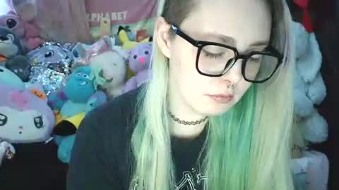 Snapshot of lilemmy1999 chatting on 1, 1, 2025 emily ryanson online show from 1, 1, 2025