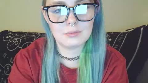 Snapshot of lilemmy1999 chatting on 19, 12, 2025 emily ryanson online show from 19, 12, 2025