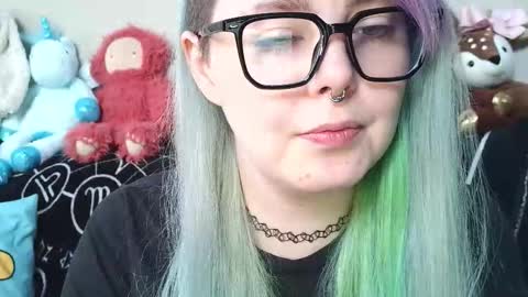 Snapshot of lilemmy1999 chatting on 5, 1, 2026 emily ryanson online show from 5, 1, 2026