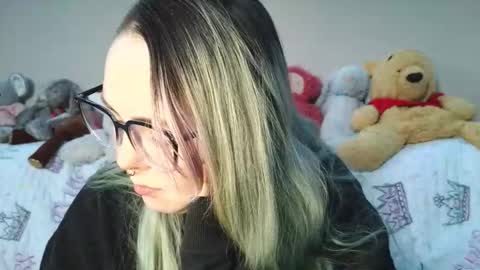 emily ryanson online show from 16, 3, 2026