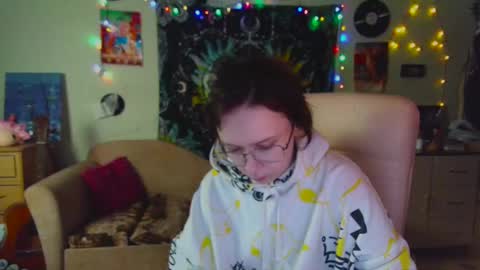 Snapshot of lileyfoxxx chatting on 20, 12, 2024 Lil online show from 20, 12, 2024