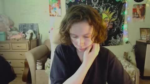 Snapshot of lileyfoxxx chatting on 29, 9, 2025 Lil online show from 29, 9, 2025