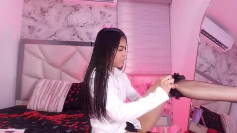 Snapshot of lili_jhonson chatting on 18, 4, 2026 Lily online show from 18, 4, 2026
