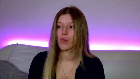 Mia online show from 28, 1, 2025