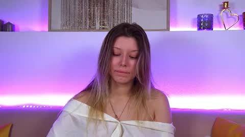 Mia online show from 11, 2, 2025