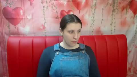Snapshot of lilianashine chatting on 3, 5, 2026 lilianashine online show from 3, 5, 2026