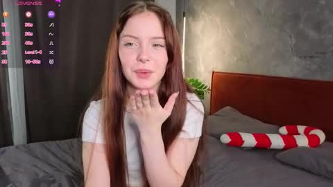 Snapshot of lilianbierly chatting on 23, 9, 2025 Greetings from the Luna3 I wish you the best mood for an interesting day online show from 23, 9, 2025