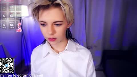 Snapshot of liliandaniels chatting on 4, 10, 2025 Lilian online show from 4, 10, 2025