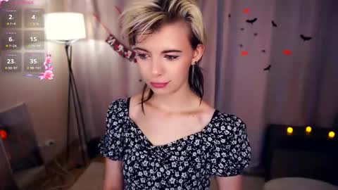 Snapshot of liliandaniels chatting on 10, 10, 2025 Lilian online show from 10, 10, 2025