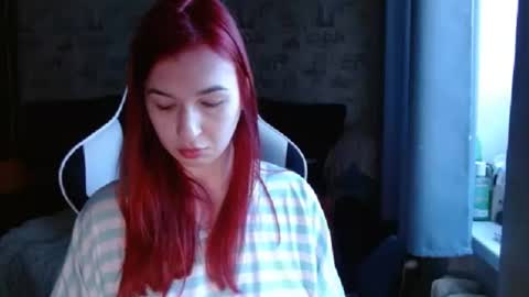 liliawoolf online show from 25, 2, 2025