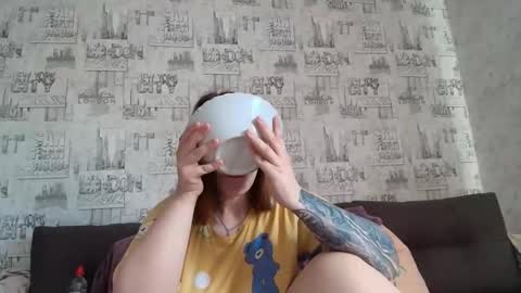 liliawoolf online show from 18, 9, 2025