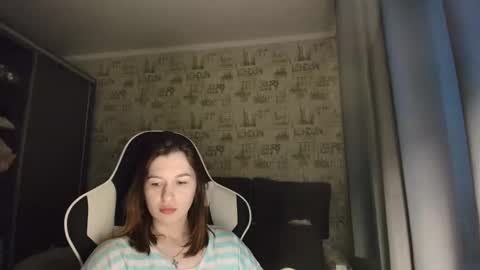 liliawoolf online show from 8, 1, 2026