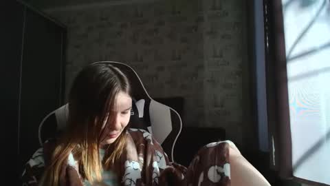 liliawoolf online show from 11, 3, 2026