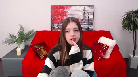 Lili Bakery online show from 28, 1, 2025