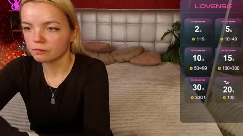 Lilie online show from 6, 3, 2025