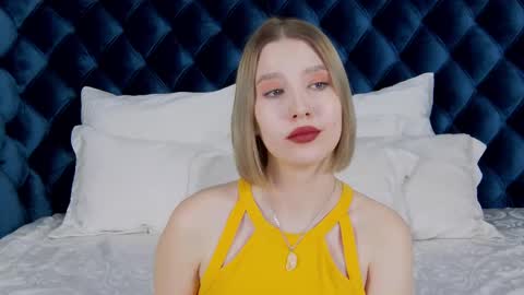 LiliLinn online show from 21, 2, 2025