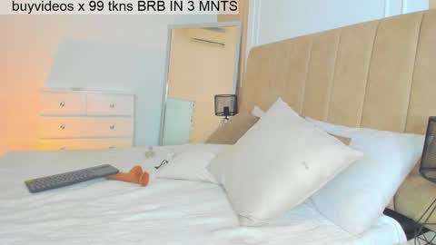 Lili  online show from 3, 3, 2025