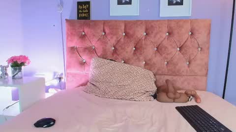 Snapshot of lilirousee chatting on 29, 5, 2026 lilirousee online show from 29, 5, 2026