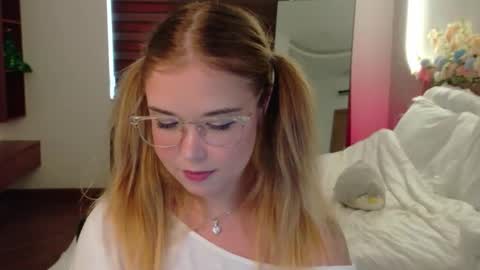 Lilith Bonheur online show from 31, 3, 2026