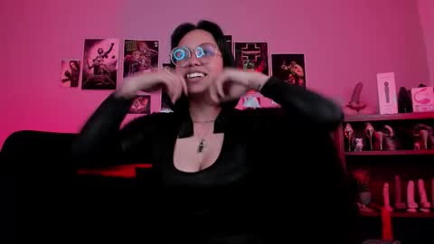 Snapshot of lilith_deveraux_ chatting on 30, 10, 2025 MISTRESS LILITH online show from 30, 10, 2025