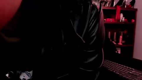 Snapshot of lilith_deveraux_ chatting on 11, 6, 2026 MISTRESS LILITH online show from 11, 6, 2026