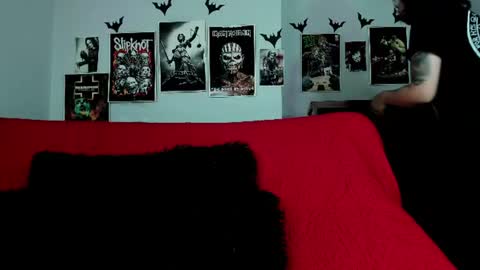Snapshot of lilith_deveraux_ chatting on 12, 6, 2026 MISTRESS LILITH online show from 12, 6, 2026