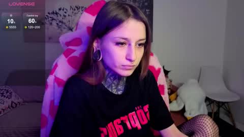 lilith_poison online show from 4, 10, 2025