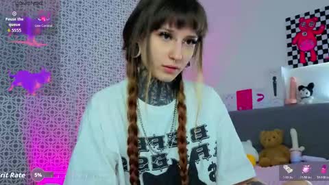 lilith_poison online show from 28, 3, 2026