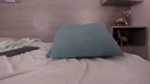 lilith_sage_ online show from 27, 1, 2025