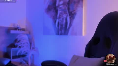 lilith_sage_ online show from 21, 2, 2025