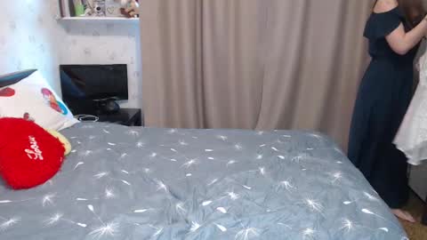 lilith small21 online show from 16, 2, 2025