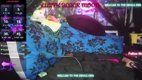 lilithblackmoon369 online show from 5, 1, 2025