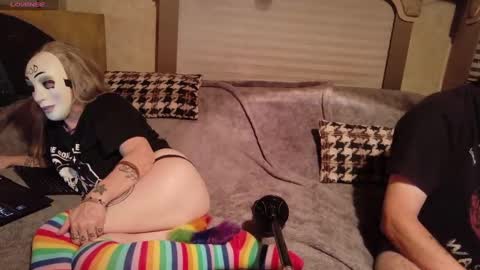 Snapshot of lilithjamiez chatting on 5, 10, 2025 LilithJamiez online show from 5, 10, 2025