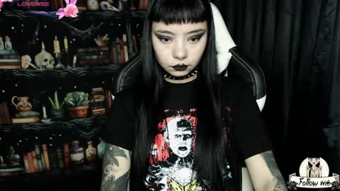 Snapshot of lilithmoon666 chatting on 20, 12, 2024   online show from 20, 12, 2024
