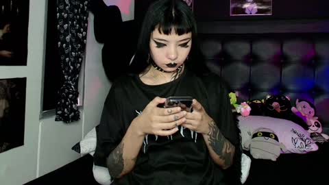 Snapshot of lilithmoon666 chatting on 3, 2, 2025   online show from 3, 2, 2025