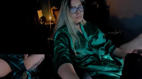 lilithmystic01 online show from 11, 1, 2025