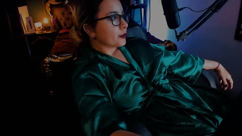 lilithmystic01 online show from 19, 1, 2025